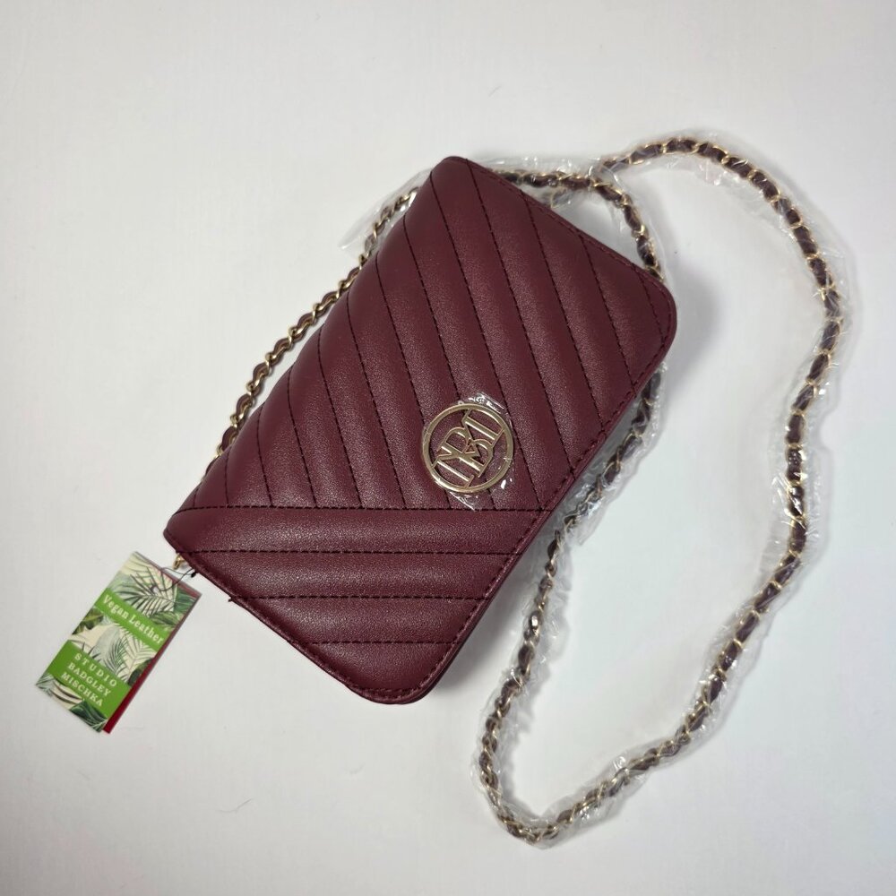 Studio Badgley Mischka Quilted Wine Crossbody Bag Chain Strap NWT Vegan Leather - Picture 9 of 14